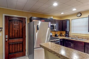 House (2 Bedrooms) | Interior - Keepin it Reel Retreat Near Lake O the Pines (Avinger)