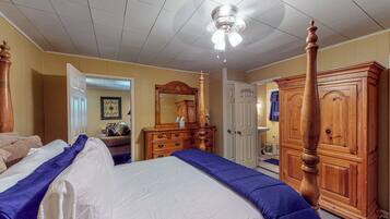 House (2 Bedrooms) | Bahagian dalam