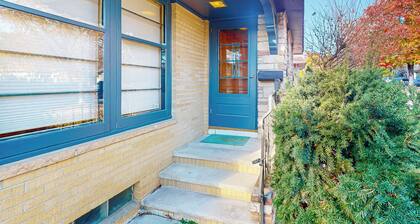 2BR Centrally Located Duplex Near Shopping