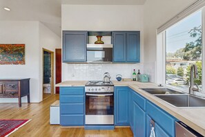 House (1 Bedroom) | Interior