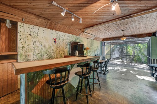 Tropical Vibes! Riverfront Bonita Springs Hideaway