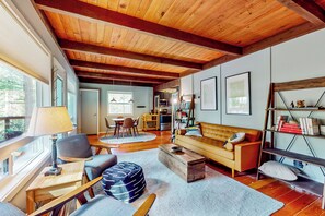 House (3 Bedrooms) | Interior - Dog-friendly 3 BR Cabin W & Decks & Bunk Room (Deming)