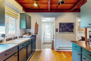 Interior - Dog-friendly 3 BR Cabin W & Decks & Bunk Room (Deming)