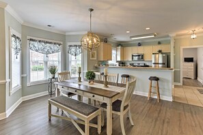 Interior - Myrtle Beach Resort Condo Near Golf & Ocean! (Myrtle Beach)