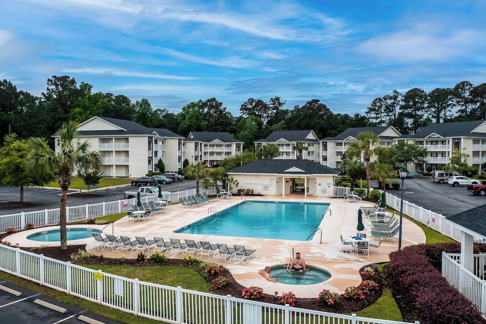 2 BR Condo w/ Shared Pool, Near Outlet Mall - Forestbrook, SC