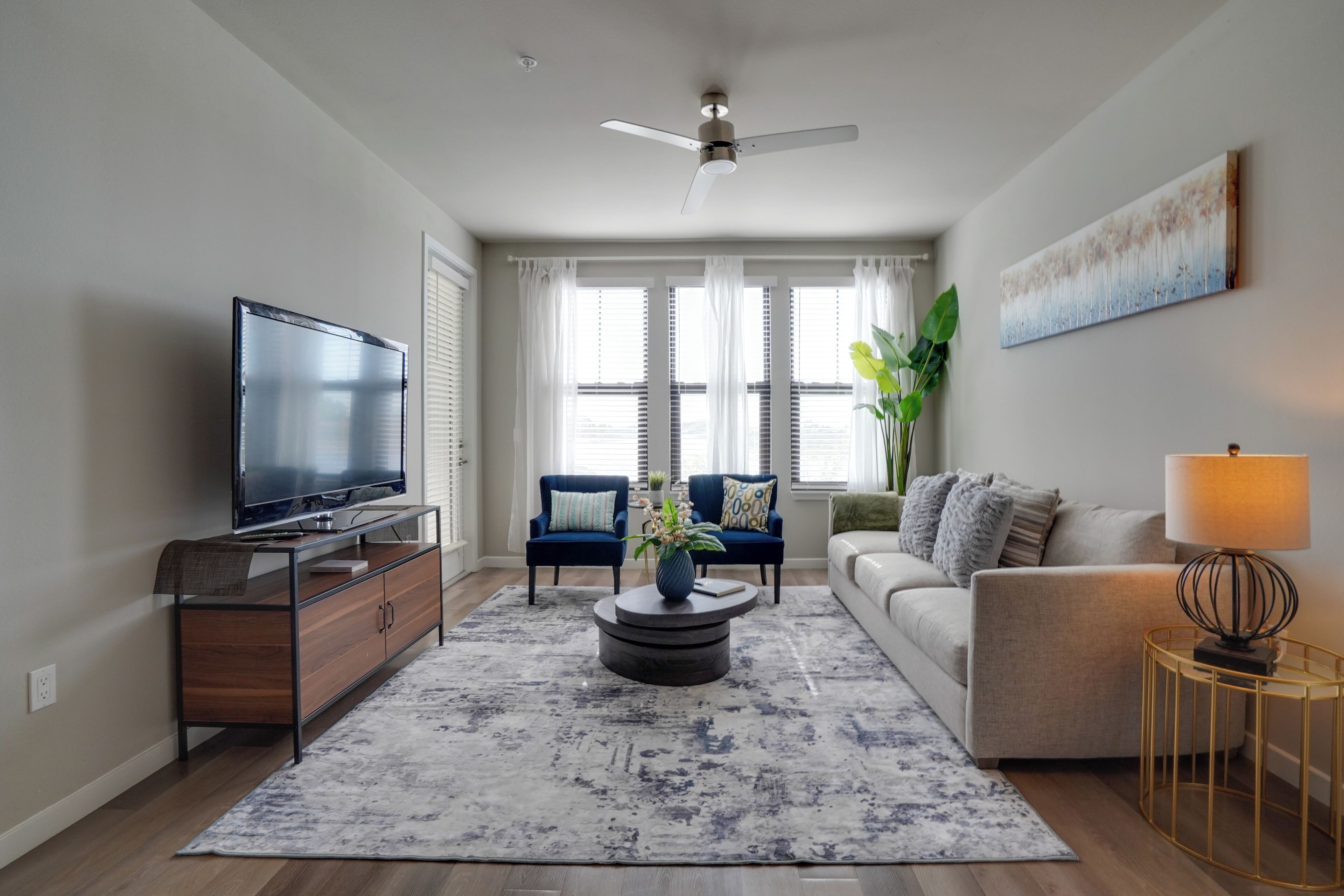 Apartment (2 Bedrooms) | Front of property