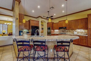 Casa (3 Bedrooms) | Interior