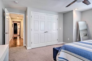 Interior - Old Town Walkable Paradise w/ Private Patio! (Alexandria)