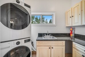 Maison (5 Bedrooms) | Intérieur