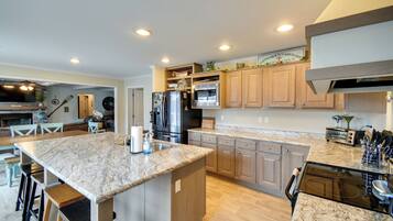 House (5 Bedrooms) | Bahagian dalam