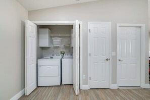 House (2 Bedrooms) | Interior - 3 Mi to Spanish Springs: Peaceful Retreat w/ Perks (The Villages)