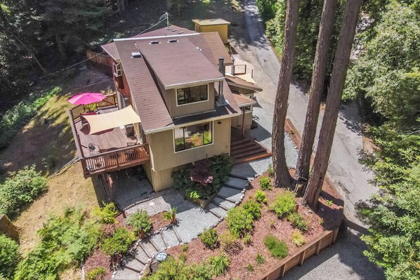 Interior - Redwood Oasis - Luxe Santa Cruz Cabin w/ Hot Tub (Ben Lomond)