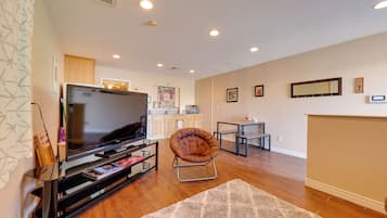 House (1 Bedroom) | Front of property