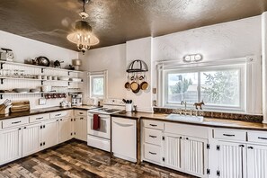 Maison (4 Bedrooms) | Intérieur