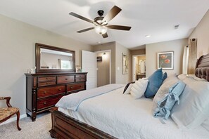 House (3 Bedrooms) | Interior - Gateway to Fort Campbell! Home w/ Furnished Deck (Clarksville)