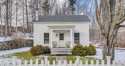 12 Mi to Bromley Mtn Ski Resort: Quiet Hideaway