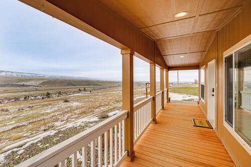 Fish, Hunt & Explore! Rodeo City Home w/ Hot Tub