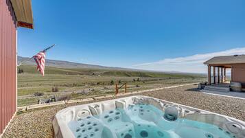 Rumah (2 Bedrooms) | Bagian depan properti