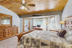 Interior - 3BR Home w/ Large Yard, Patio, BBQ Grill, Fire Pit (Pinetop)