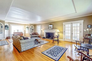 House (Multiple Bedrooms) | Interior