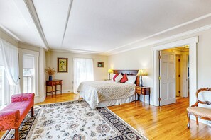 บ้านพัก (Multiple Bedrooms) | ภายใน