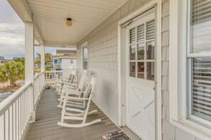 House (4 Bedrooms) | Interior - Steps to Sand! Family Ocean Isle Beach Retreat (Ocean Isle Beach)