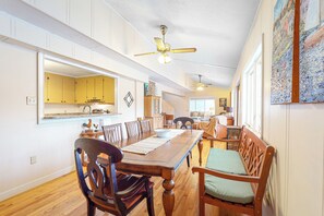 Interior - 3BR Lakefront Lake Murray w/ Dock, Dog Friendly (Leesville)