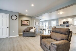 House (6 Bedrooms) | Interior - 'the Bayside Escape' Remote Chesapeake Bay Estate (Fishing Creek)