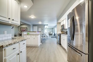 Interior - 'the Bayside Escape' Remote Chesapeake Bay Estate (Fishing Creek)