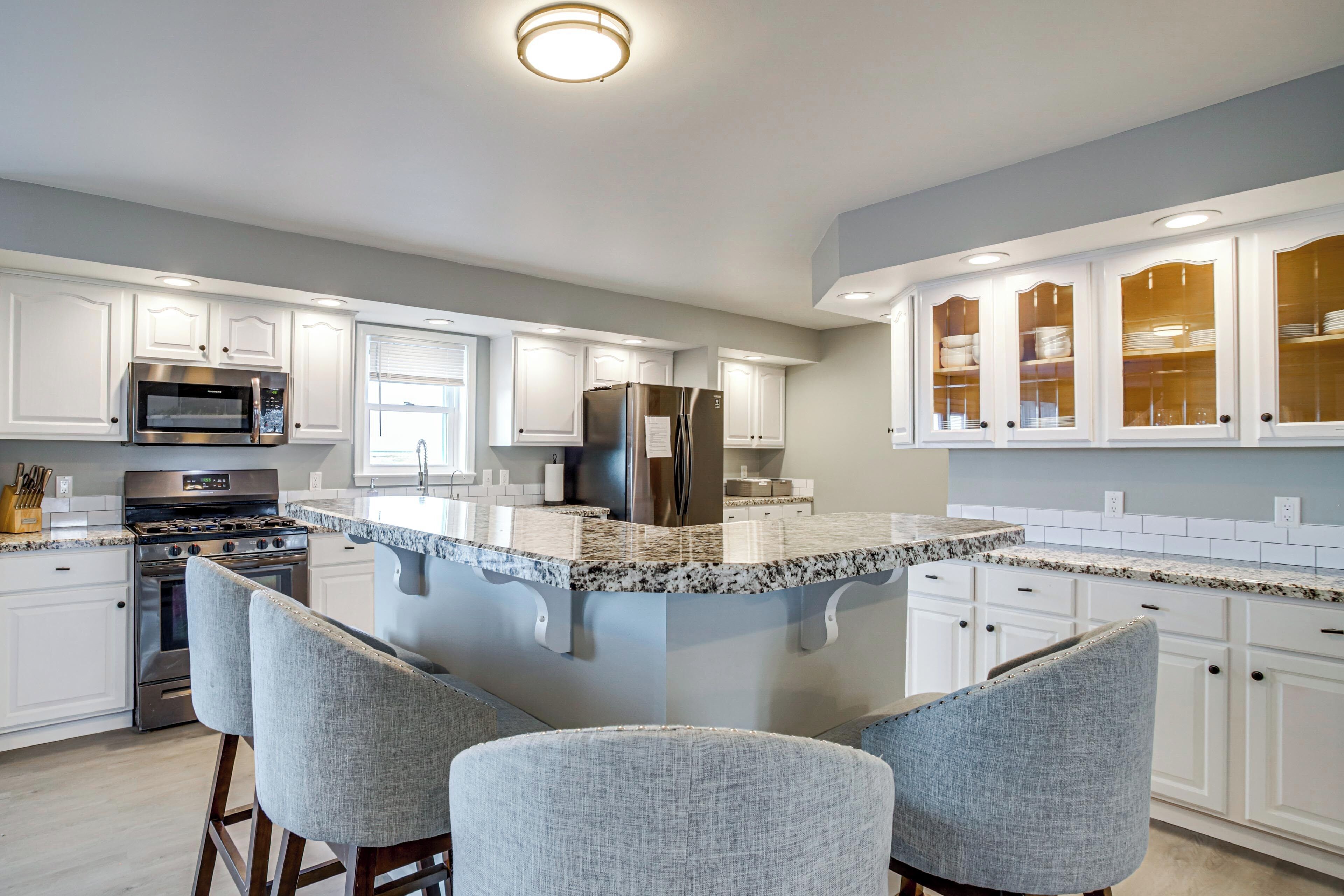 House (6 Bedrooms) | Interior