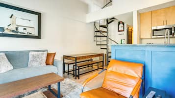 Apartment (2 Bedrooms) | Bahagian dalam