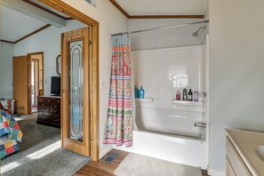 منزل (4 Bedrooms) | المنشأة من الداخل