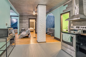 Apartment (2 Bedrooms) | Interior - Heart of Social District! South Cadillac Unit (Cadillac)