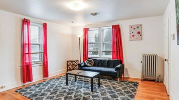 Apartment (1 Bedroom) | Front of property