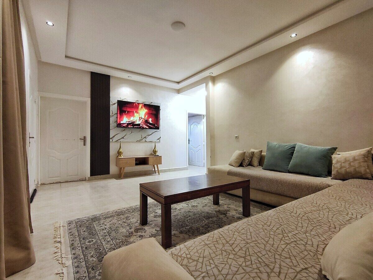 Chalet Familial, vue jardin | Coin séjour | Écrans d'ordinateur, imprimantes