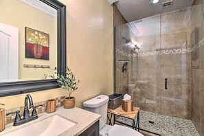House (5 Bedrooms) | Interior - 3 Mi to Golf: Home w/ Outdoor Oasis in Surprise (Surprise)