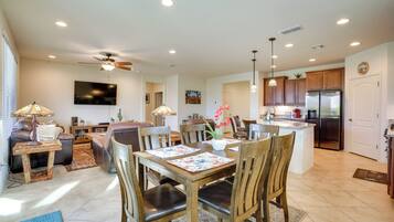 House (2 Bedrooms) | Interior