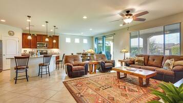 House (2 Bedrooms) | Interior