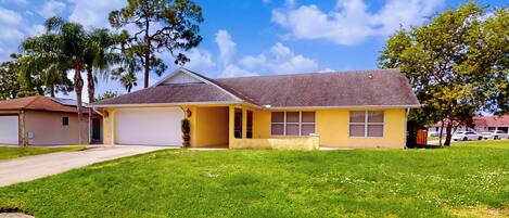 Casa (3 Bedrooms) | Façana frontal de l'allotjament