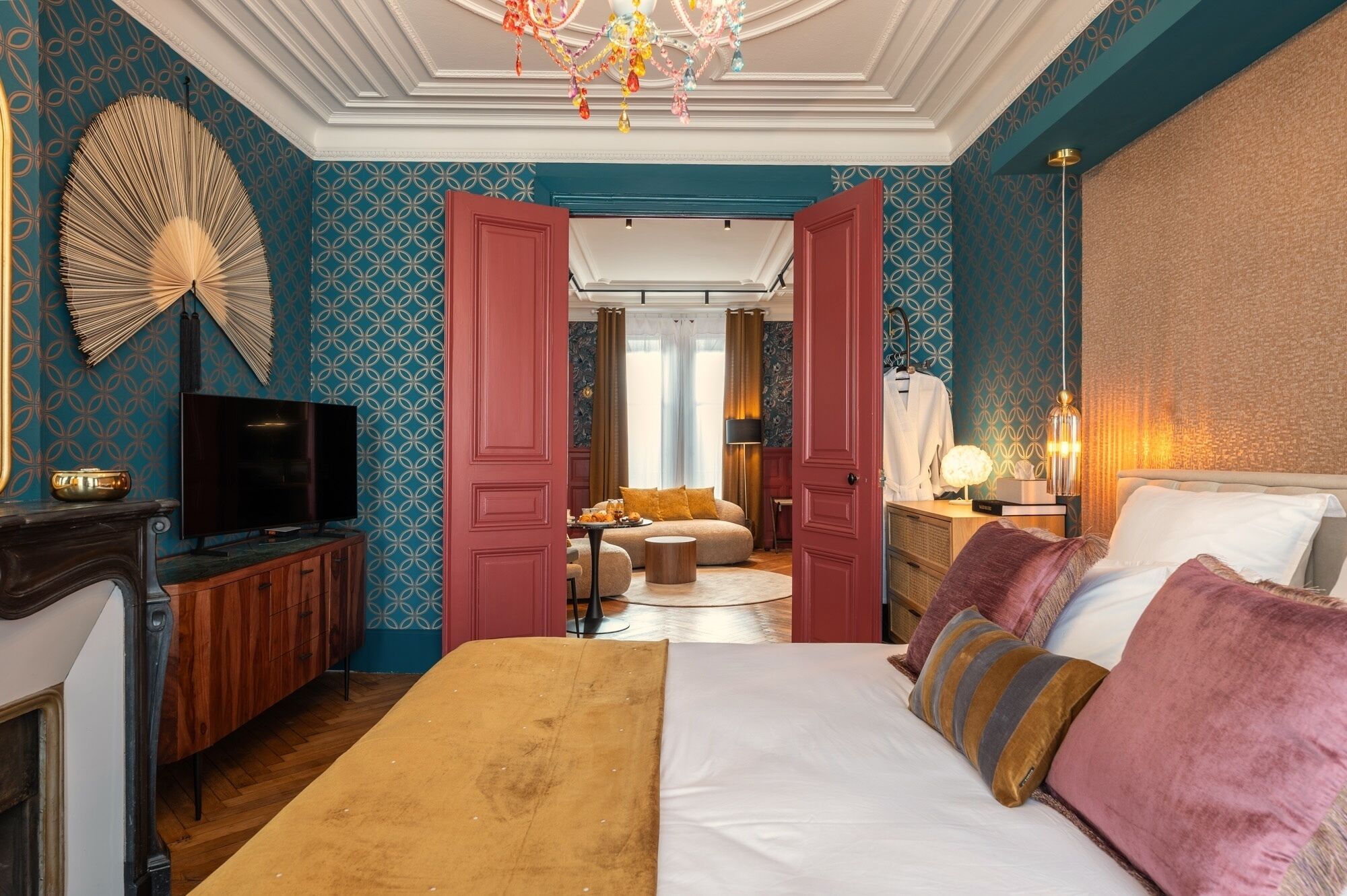 アイロン / アイロン台、インターネット、ベッドシーツ