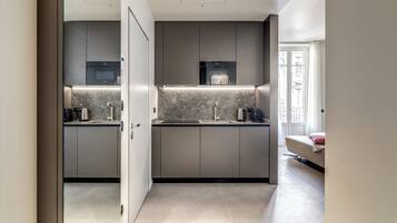 Studio (1 Bedroom) | Eigene Küche