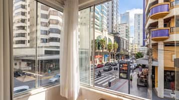 Basic Apartment | Interior