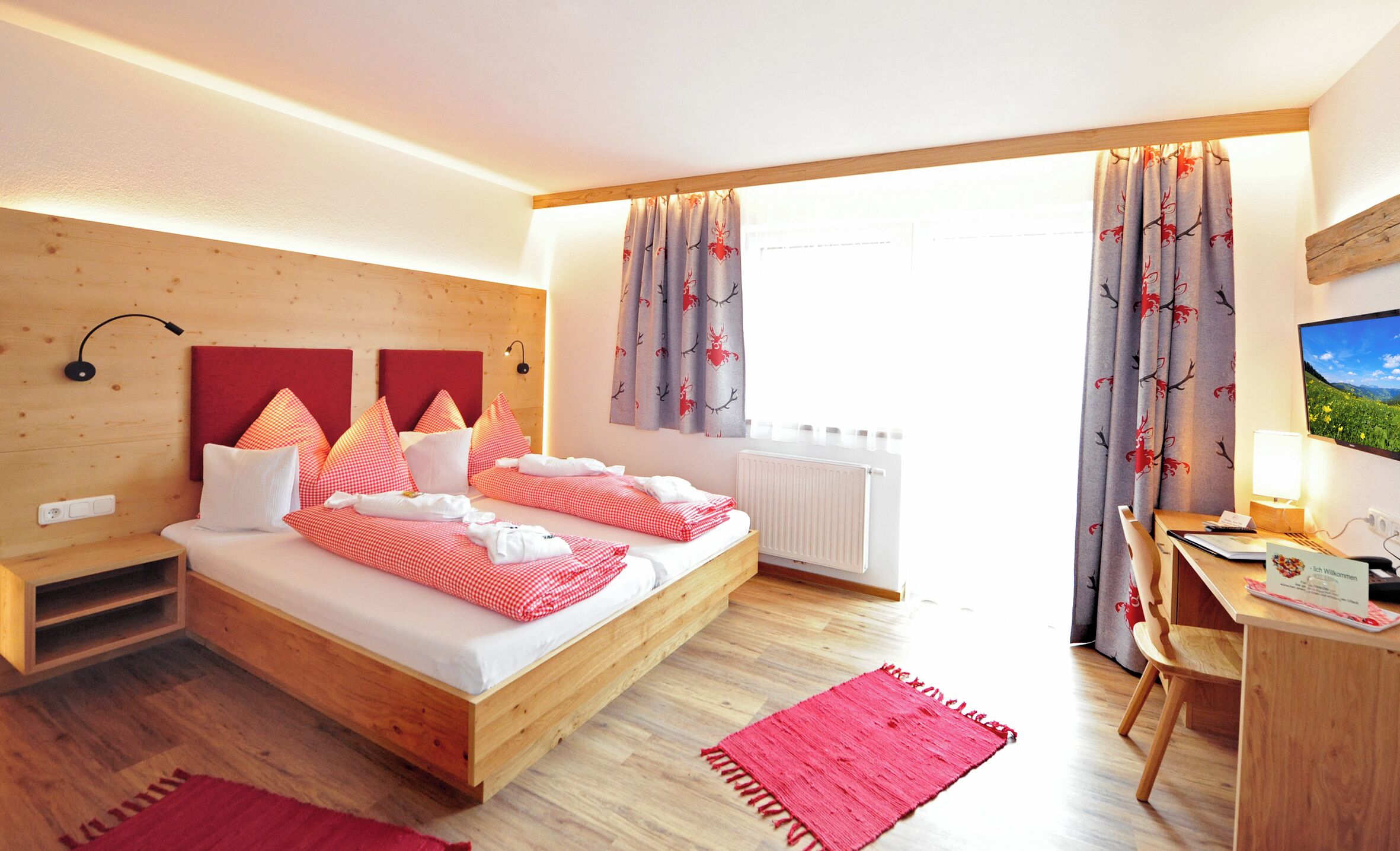 In-room safe, free cribs/infant beds, free WiFi, bed sheets