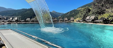 Piscina externa