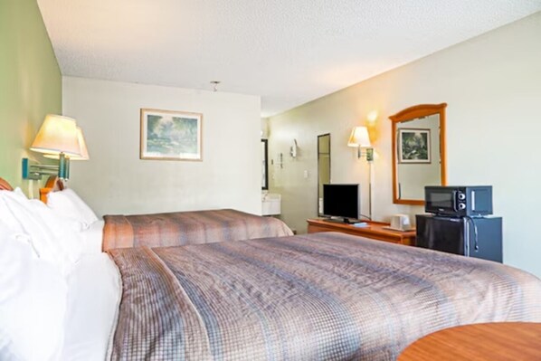 Bügeleisen/Bügelbrett, kostenloses WLAN, Bettwäsche