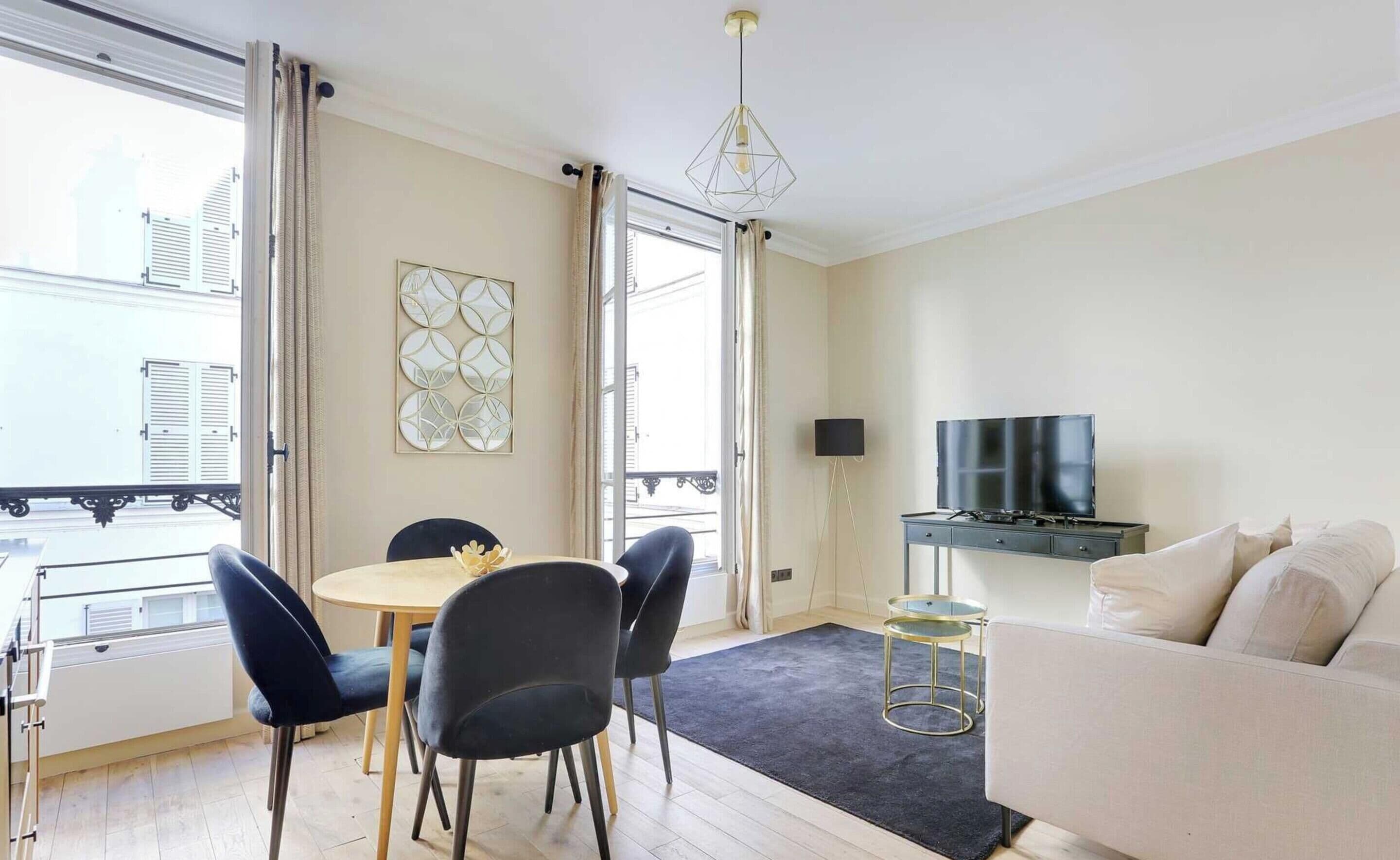 Apartment | Living area