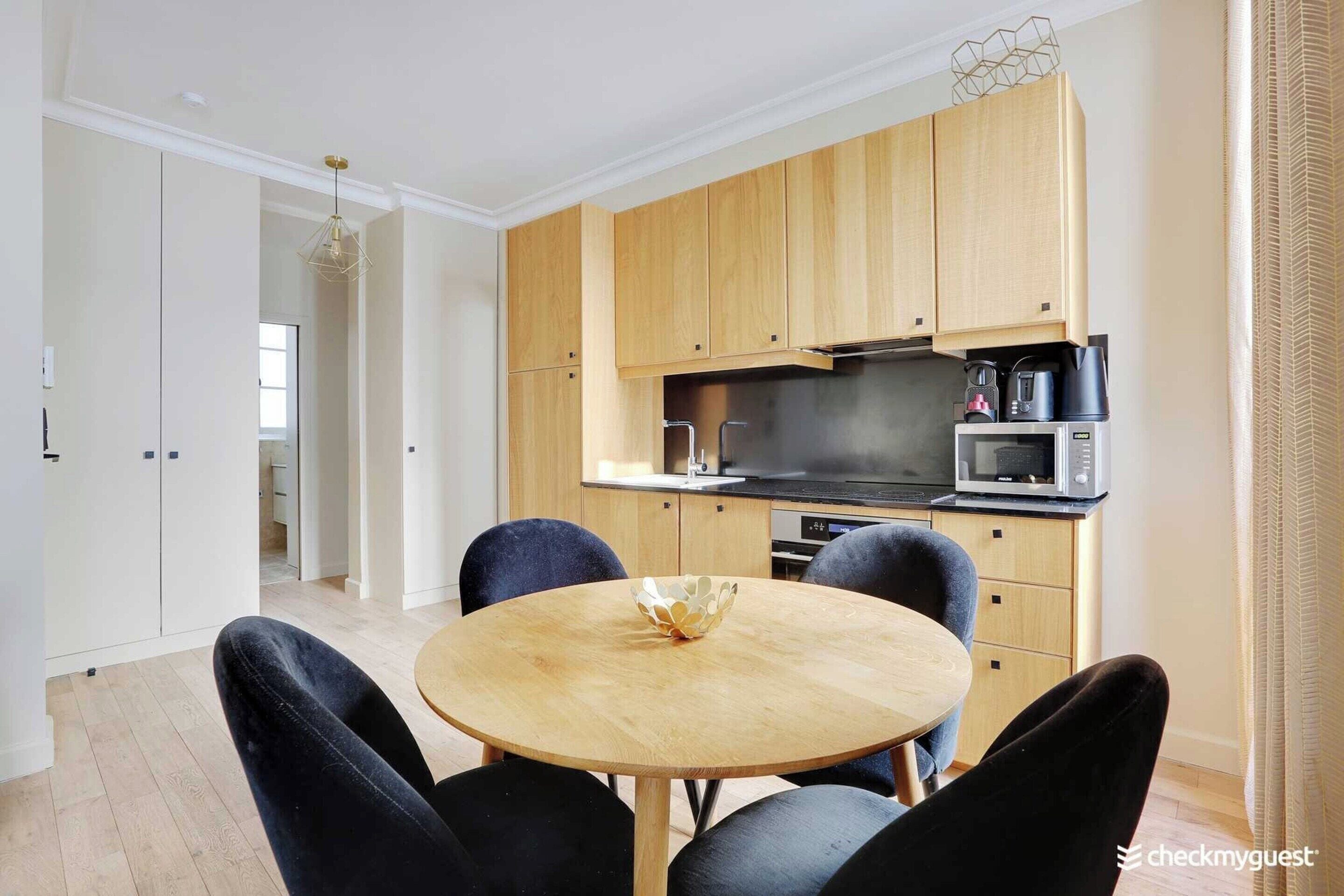 Apartment | Private kitchen