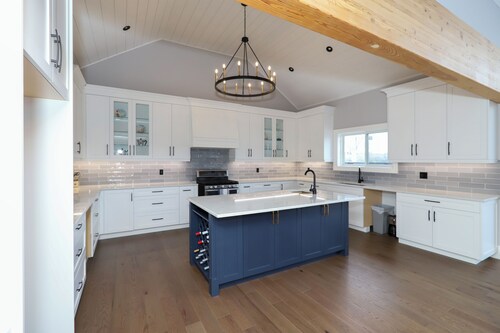 4 Bedroom Cottage on Cassels Lake Temagami