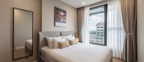2 bedrooms, iron/ironing board, Internet, bed sheets