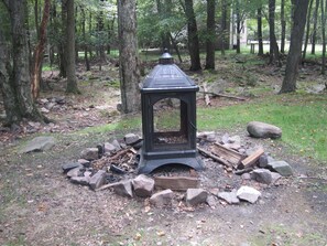 Property grounds - Spacious Lake Harmony Rental With Hot Tub, Pool Table, Custom Bar And Much More! (Lake Harmony)